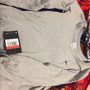 Brand new, Grey Nike long sleeve. Size L
